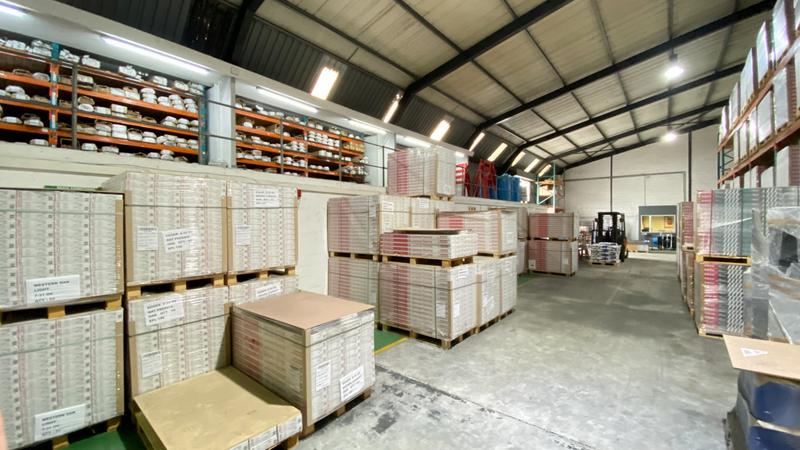To Let commercial Property for Rent in Maitland Western Cape